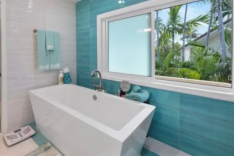 431 12th Street Key Colony Beach FL 33051