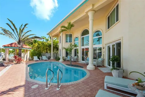 431 12th Street Key Colony Beach FL 33051
