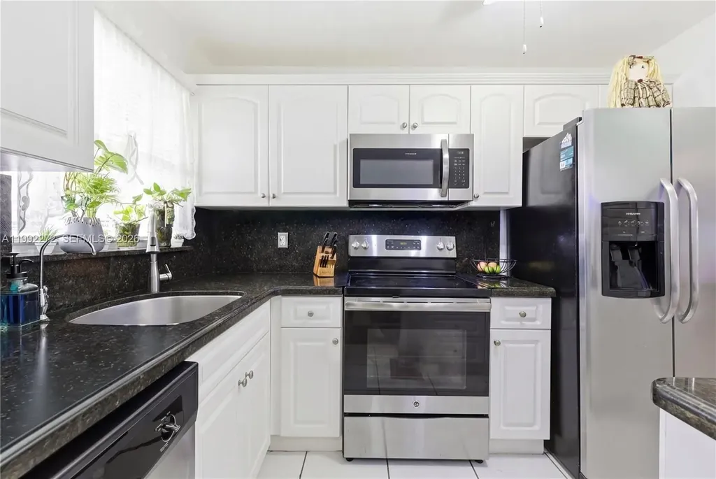 2651 E Sunrise Lakes Drive Sunrise FL 33322