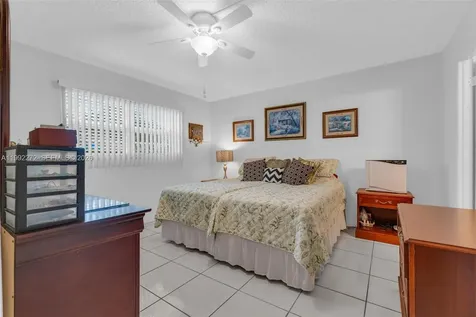 2651 E Sunrise Lakes Drive Sunrise FL 33322