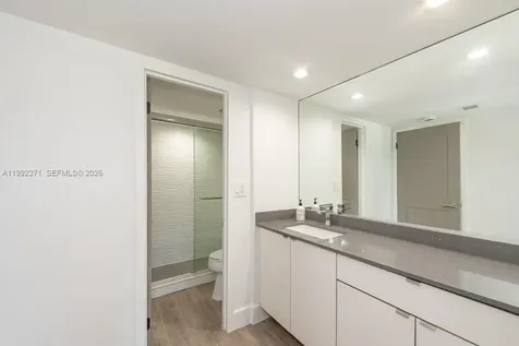 100 Bayview Drive Sunny Isles Beach FL 33160