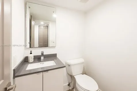 100 Bayview Drive Sunny Isles Beach FL 33160