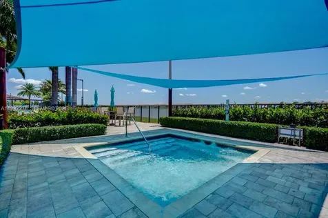 10487 W 34th Court Hialeah FL 33018