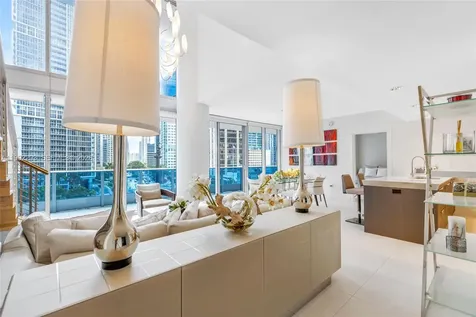200 Biscayne Boulevard Way Miami FL 33131