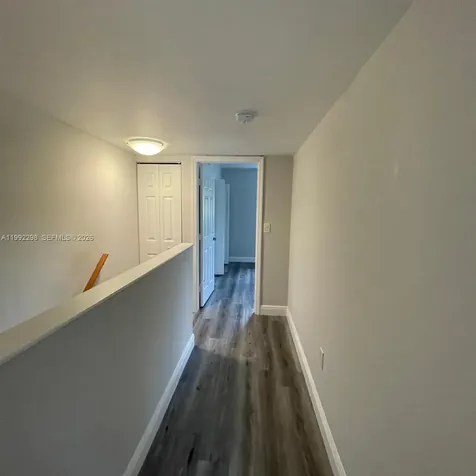 301 Palm Circle E Pembroke Pines FL 33025