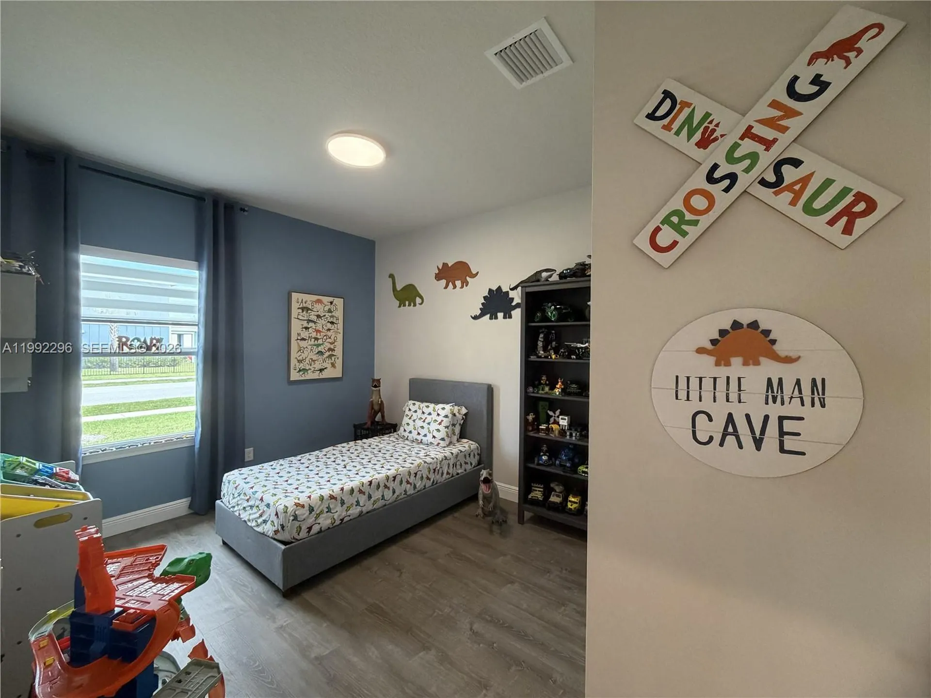 19148 N Broad Shore Walk Loxahatchee FL 33470