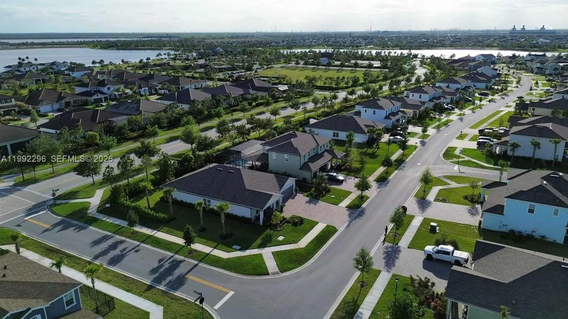 19148 N Broad Shore Walk Loxahatchee FL 33470