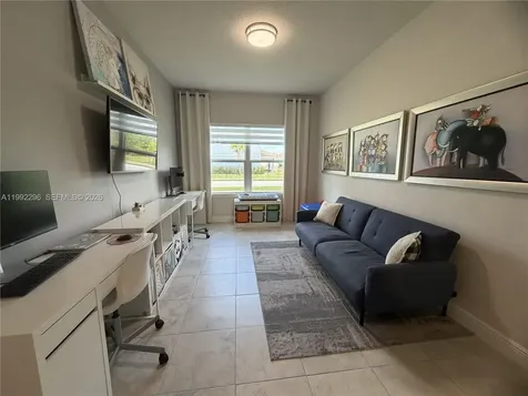 19148 N Broad Shore Walk Loxahatchee FL 33470