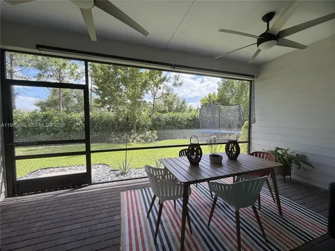 19148 N Broad Shore Walk Loxahatchee FL 33470