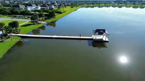 19148 N Broad Shore Walk Loxahatchee FL 33470