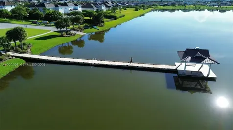 19148 N Broad Shore Walk Loxahatchee FL 33470
