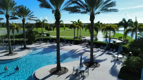 19148 N Broad Shore Walk Loxahatchee FL 33470
