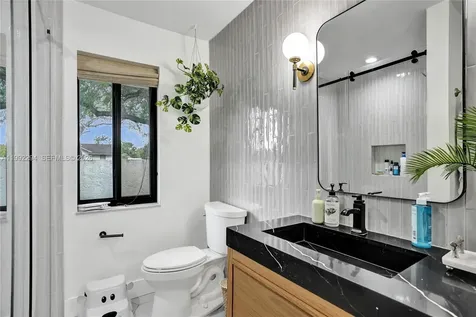 5790 SW 88th Avenue Cooper City FL 33328