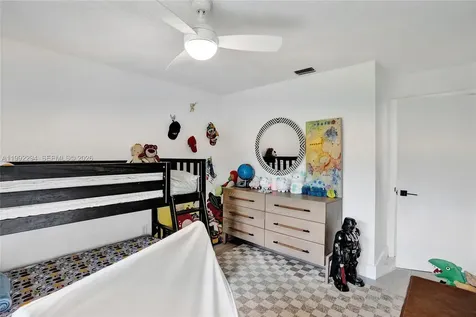 5790 SW 88th Avenue Cooper City FL 33328