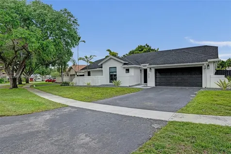5790 SW 88th Avenue Cooper City FL 33328