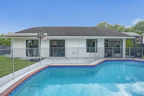 5790 SW 88th Avenue Cooper City FL 33328