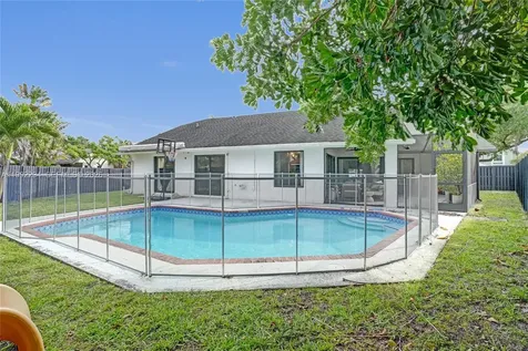 5790 SW 88th Avenue Cooper City FL 33328