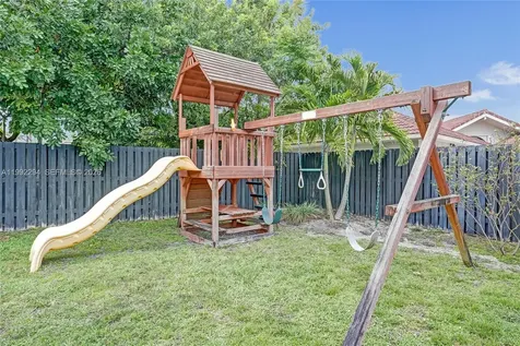 5790 SW 88th Avenue Cooper City FL 33328