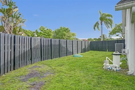 5790 SW 88th Avenue Cooper City FL 33328
