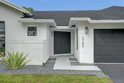 5790 SW 88th Avenue Cooper City FL 33328