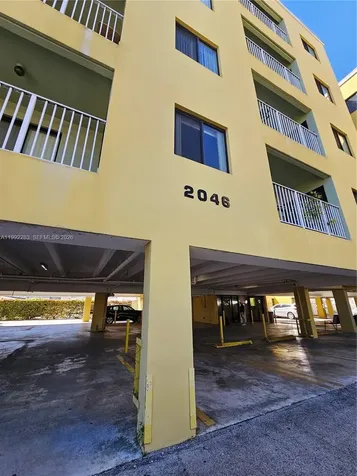 2046 W Flagler Street Miami FL 33135