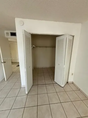 2046 W Flagler Street Miami FL 33135