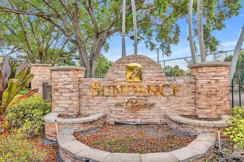 2796 S University Drive Davie FL 33328