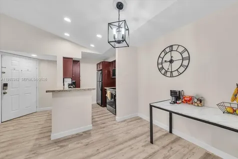 2796 S University Drive Davie FL 33328