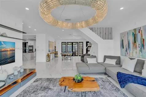 472 Sunset Drive Hallandale Beach FL 33009