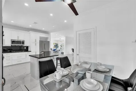 472 Sunset Drive Hallandale Beach FL 33009