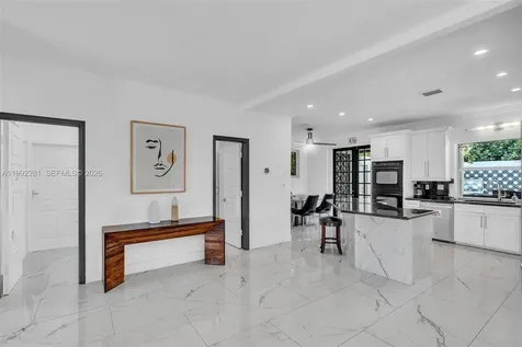 472 Sunset Drive Hallandale Beach FL 33009