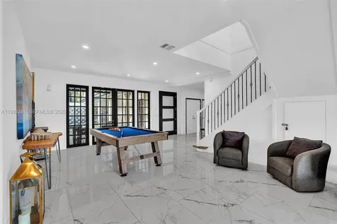 472 Sunset Drive Hallandale Beach FL 33009