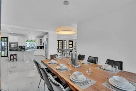 472 Sunset Drive Hallandale Beach FL 33009