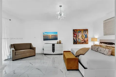 472 Sunset Drive Hallandale Beach FL 33009