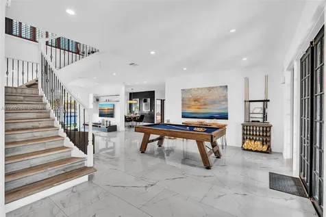 472 Sunset Drive Hallandale Beach FL 33009