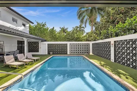 472 Sunset Drive Hallandale Beach FL 33009