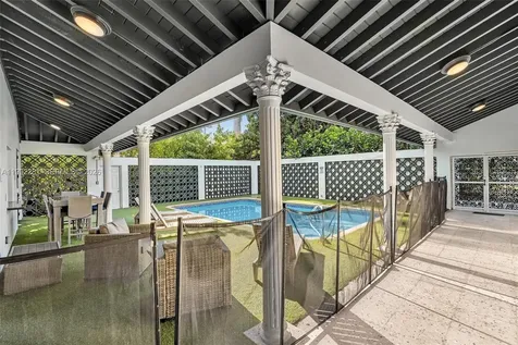 472 Sunset Drive Hallandale Beach FL 33009