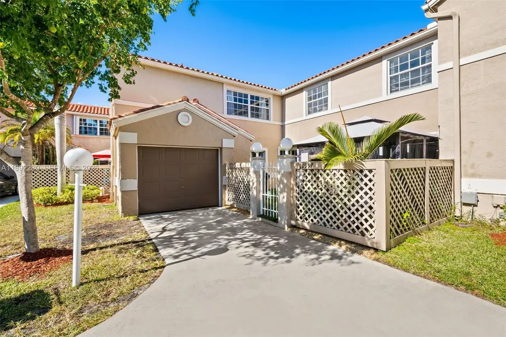 10997 Long Boat Drive Cooper City FL 33026