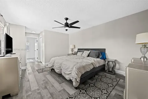 10997 Long Boat Drive Cooper City FL 33026
