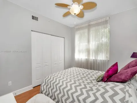 7542 SW 102nd Street Pinecrest FL 33156