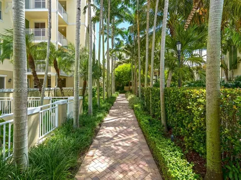 7542 SW 102nd Street Pinecrest FL 33156