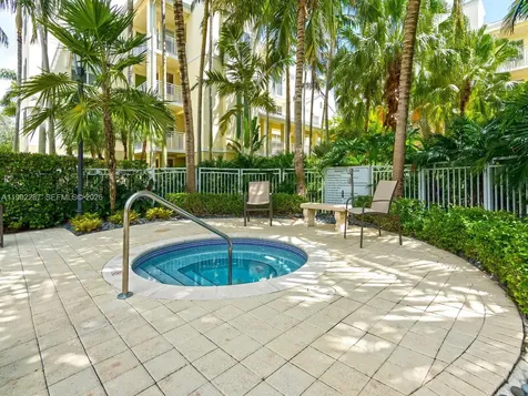 7542 SW 102nd Street Pinecrest FL 33156