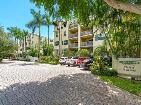 7542 SW 102nd Street Pinecrest FL 33156
