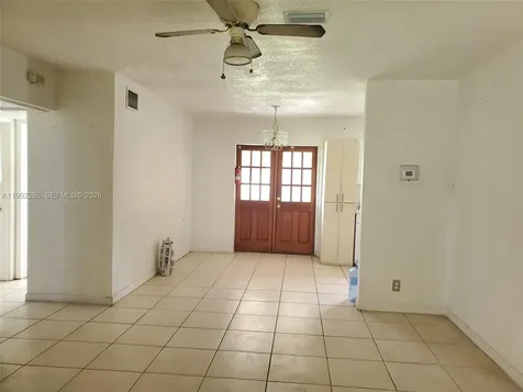 1810 N 62nd Avenue Hollywood FL 33024