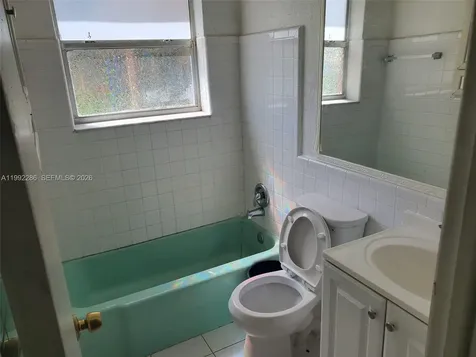 1810 N 62nd Avenue Hollywood FL 33024
