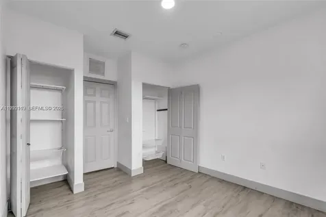 1720 NE 33 Avenue Homestead FL 33033
