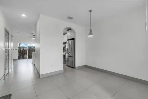 1720 NE 33 Avenue Homestead FL 33033