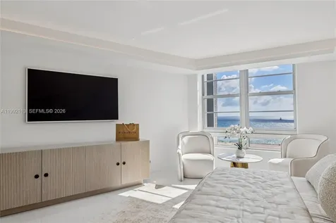5660 Collins Avenue Miami Beach FL 33140