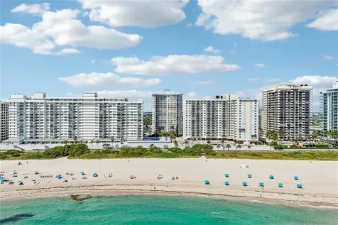 5660 Collins Avenue Miami Beach FL 33140