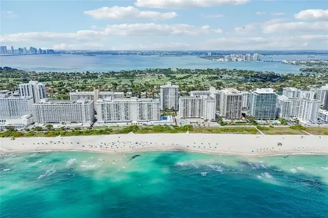 5660 Collins Avenue Miami Beach FL 33140